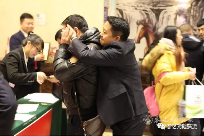 調(diào)皮的區(qū)域經(jīng)理 調(diào)皮的區(qū)域經(jīng)理